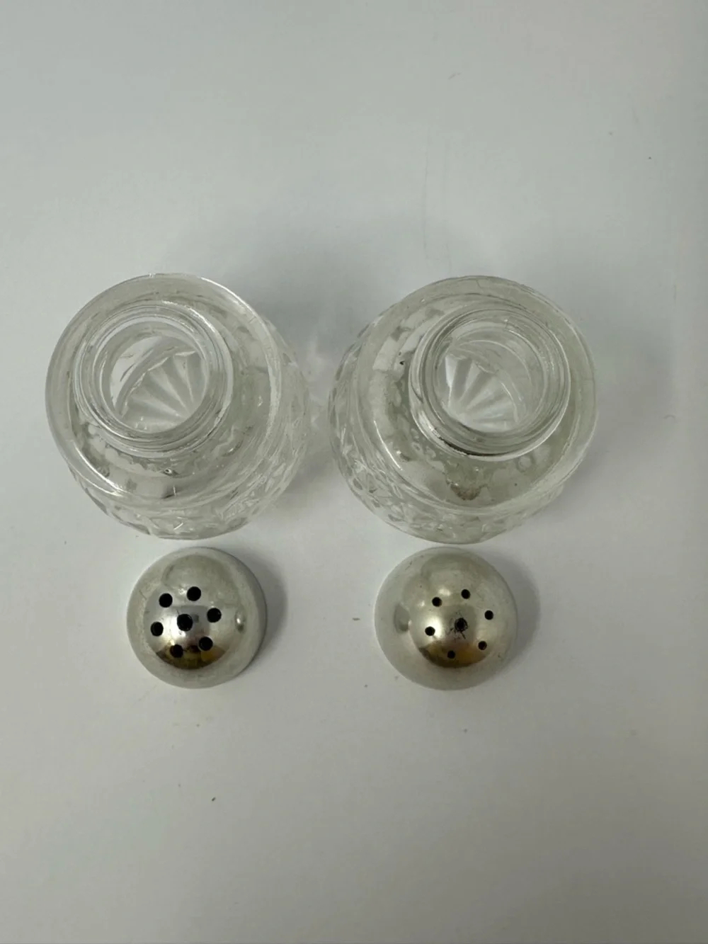 Vintage 1950s Glass Salt and Pepper Shakers Round Quilted Diamond Pattern A3